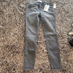 Frame Denim Women's Gray Skinny Jeans